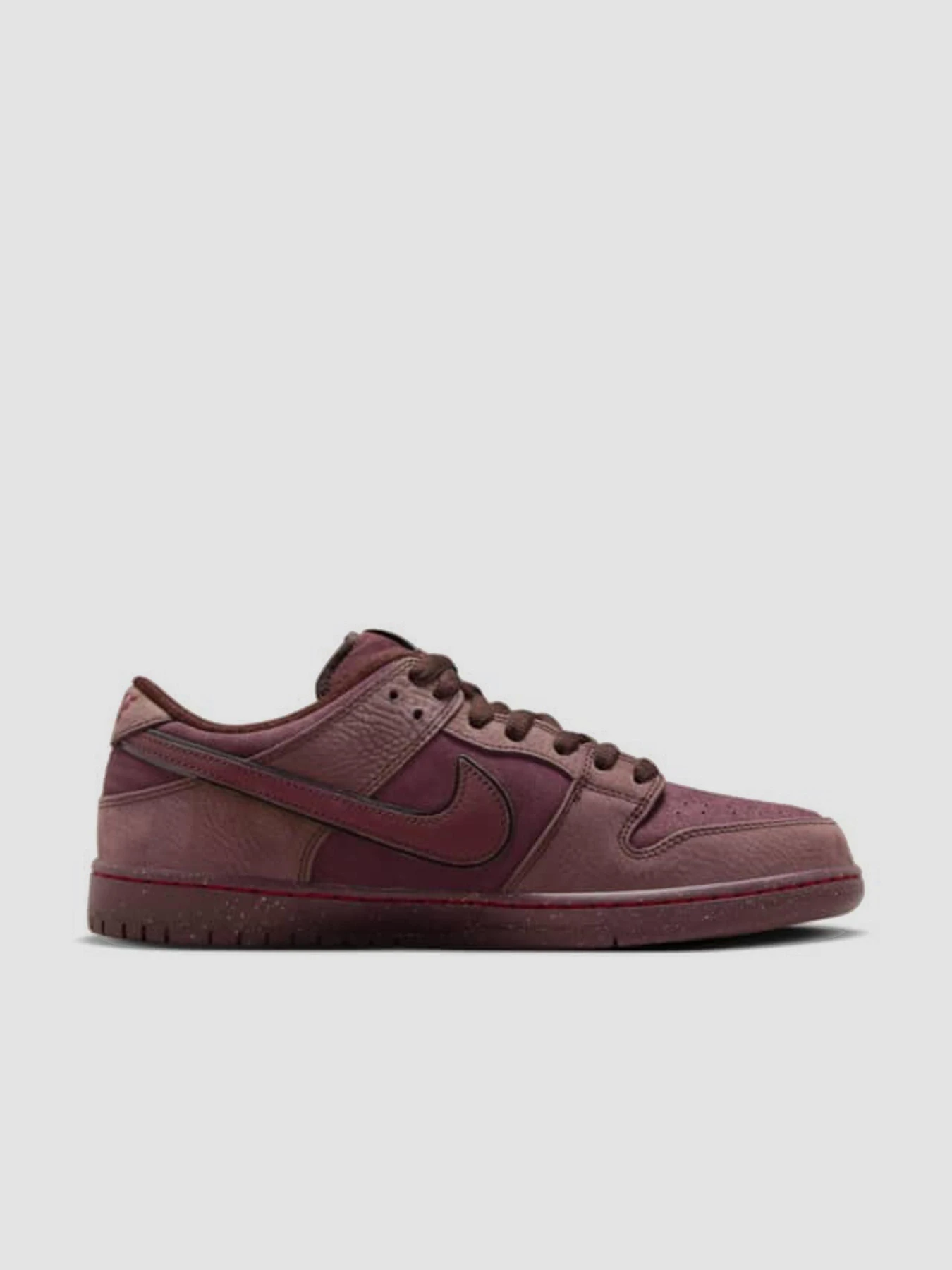 Кросівки NIKE КSb Dunk Low модель FN0619-600 Кросівки NIKE КSb Dunk Low модель FN0619-600 Фото
