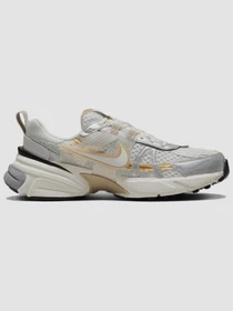 Кроссовки NIKE V2k Run модель HJ7245-100 Фото