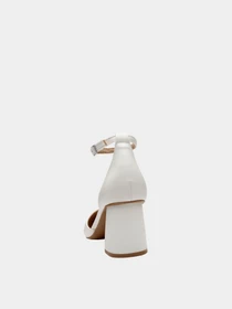 Туфли и лоферы Betsy модель 957011/23-02W-white Фото