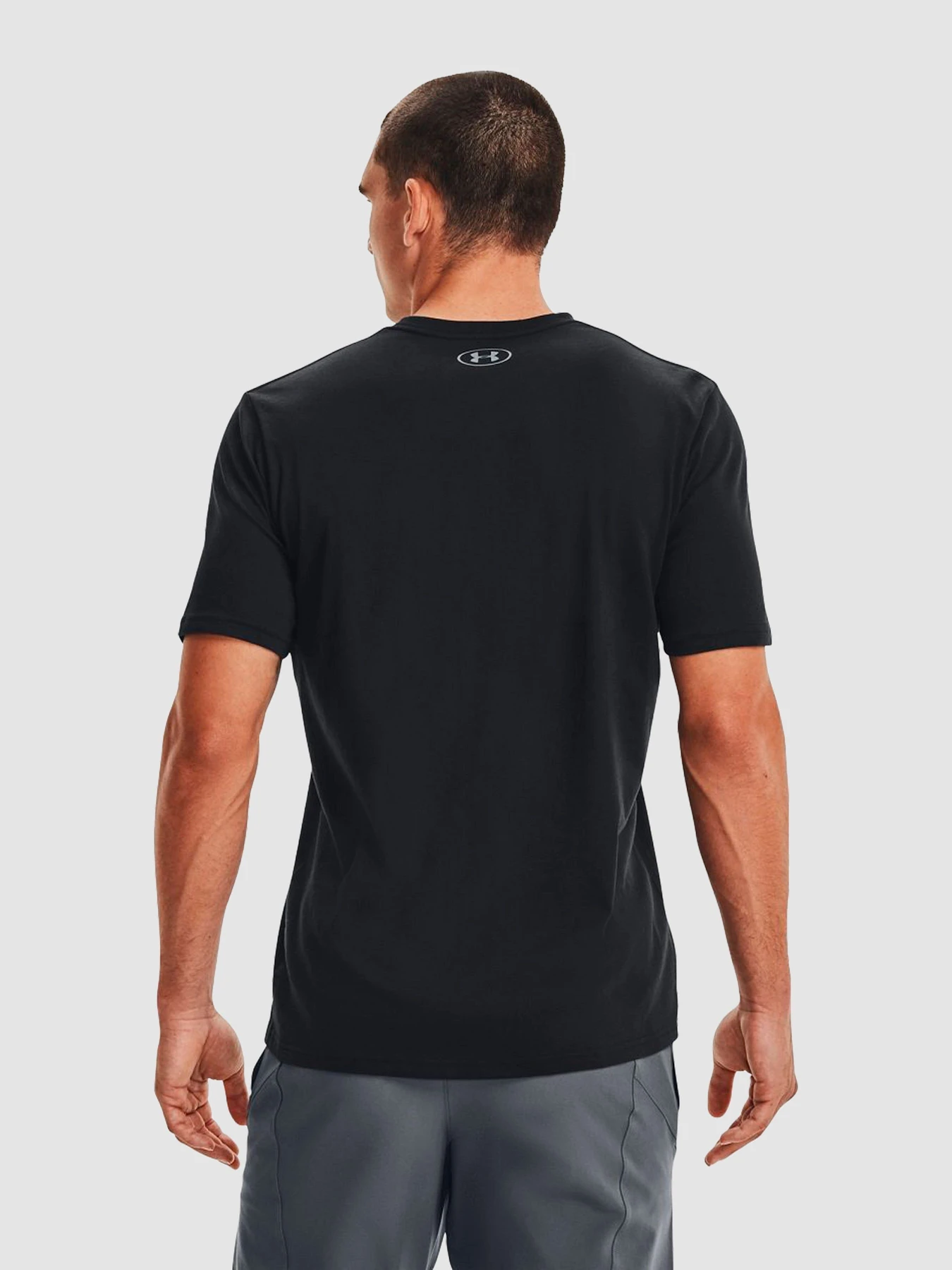 Футболки і поло Under Armour Team Issue Wordmark Ss модель 1329582-001 Футболки і поло Under Armour Team Issue Wordmark Ss модель 1329582-001 Фото