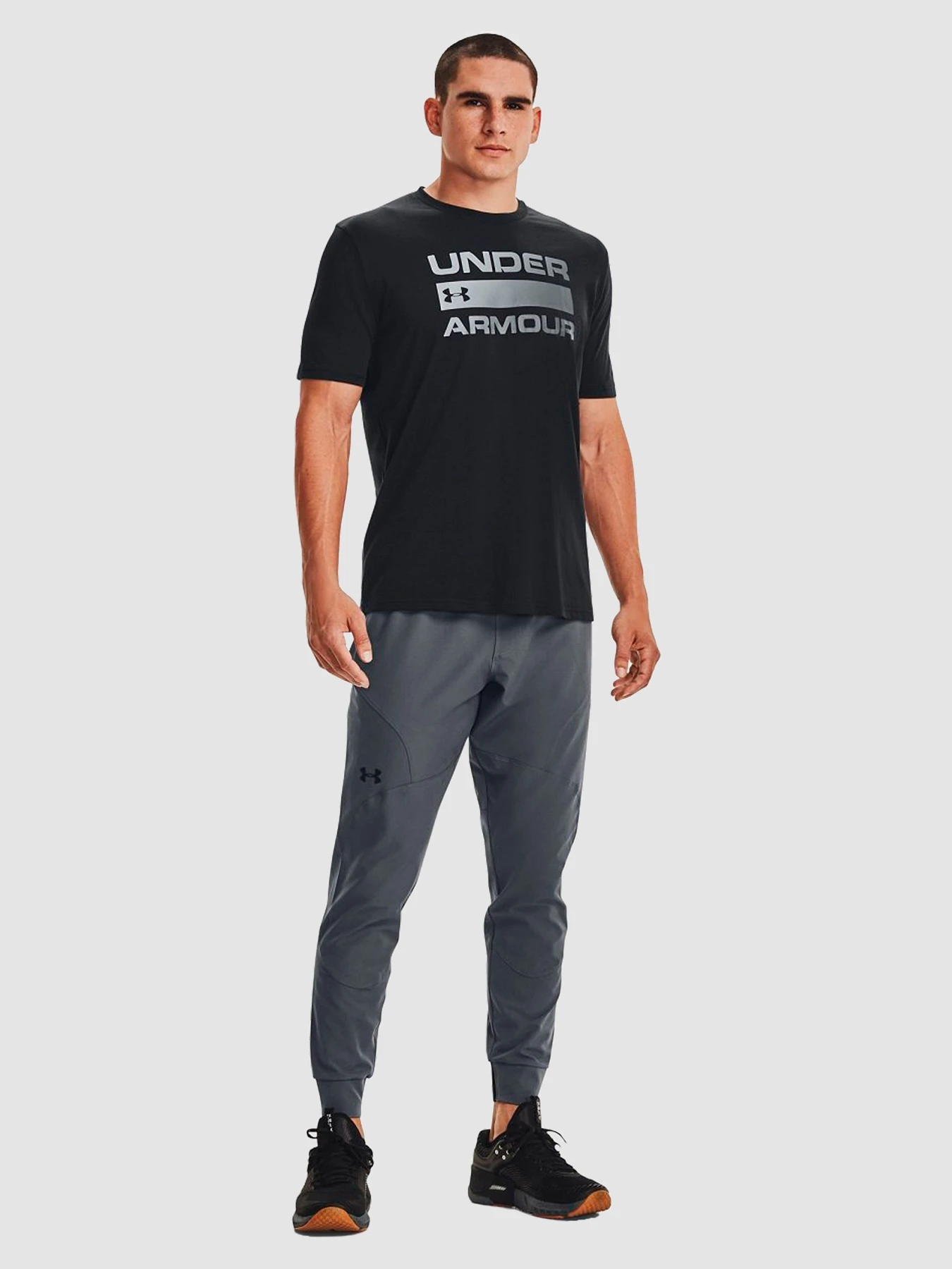 Футболки і поло Under Armour Team Issue Wordmark Ss модель 1329582-001 Футболки і поло Under Armour Team Issue Wordmark Ss модель 1329582-001 Фото