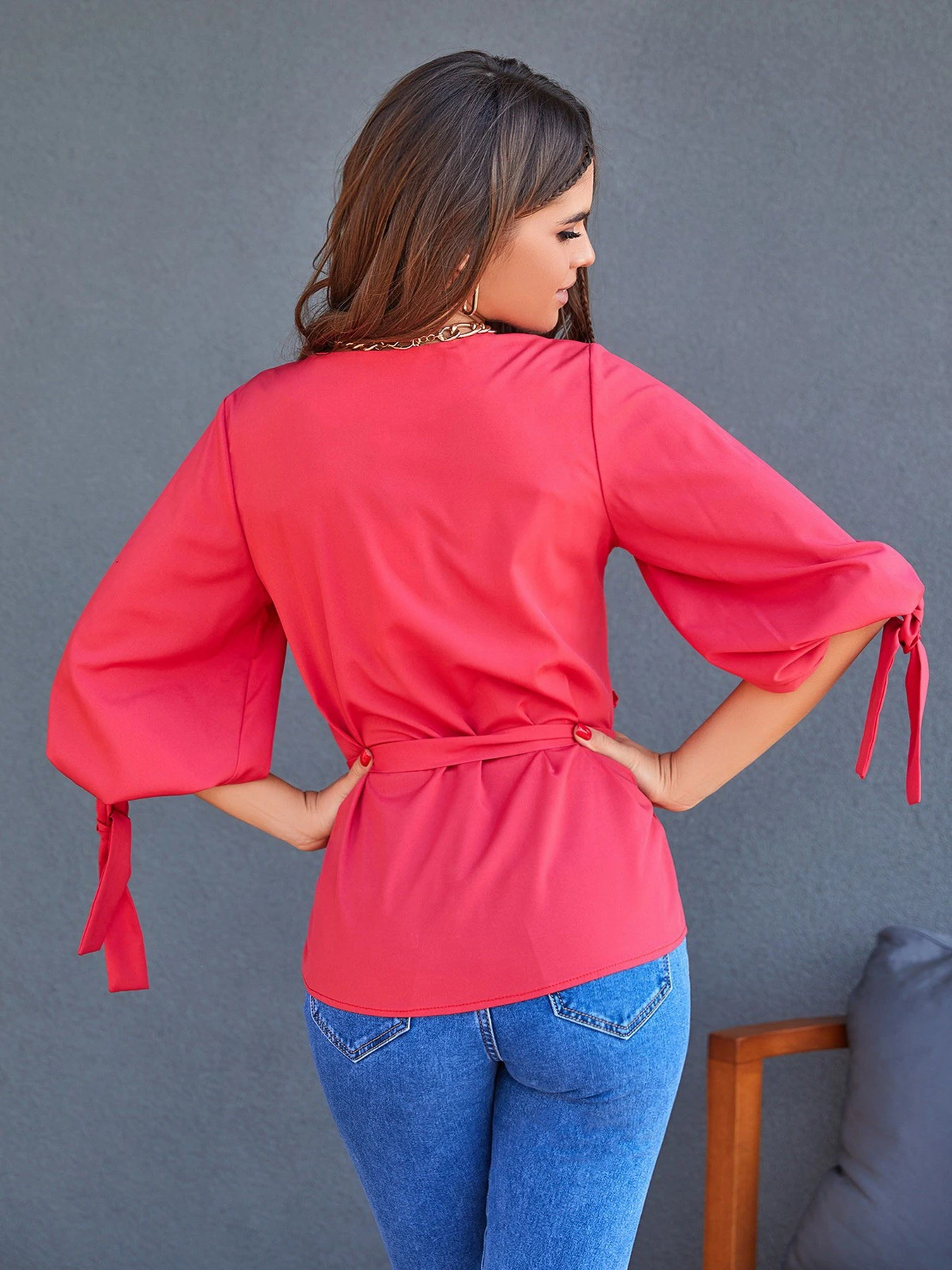 Сорочки ISSA Plus модель SA-320_red Сорочки ISSA Plus модель SA-320_red Фото
