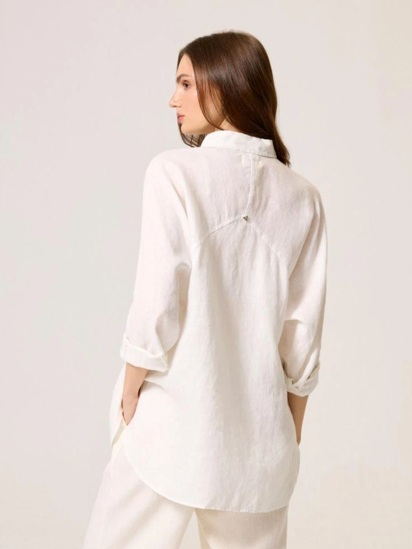 Рубашки DIVERSE модель 10044615 Рубашки DIVERSE модель 10044615 Фото