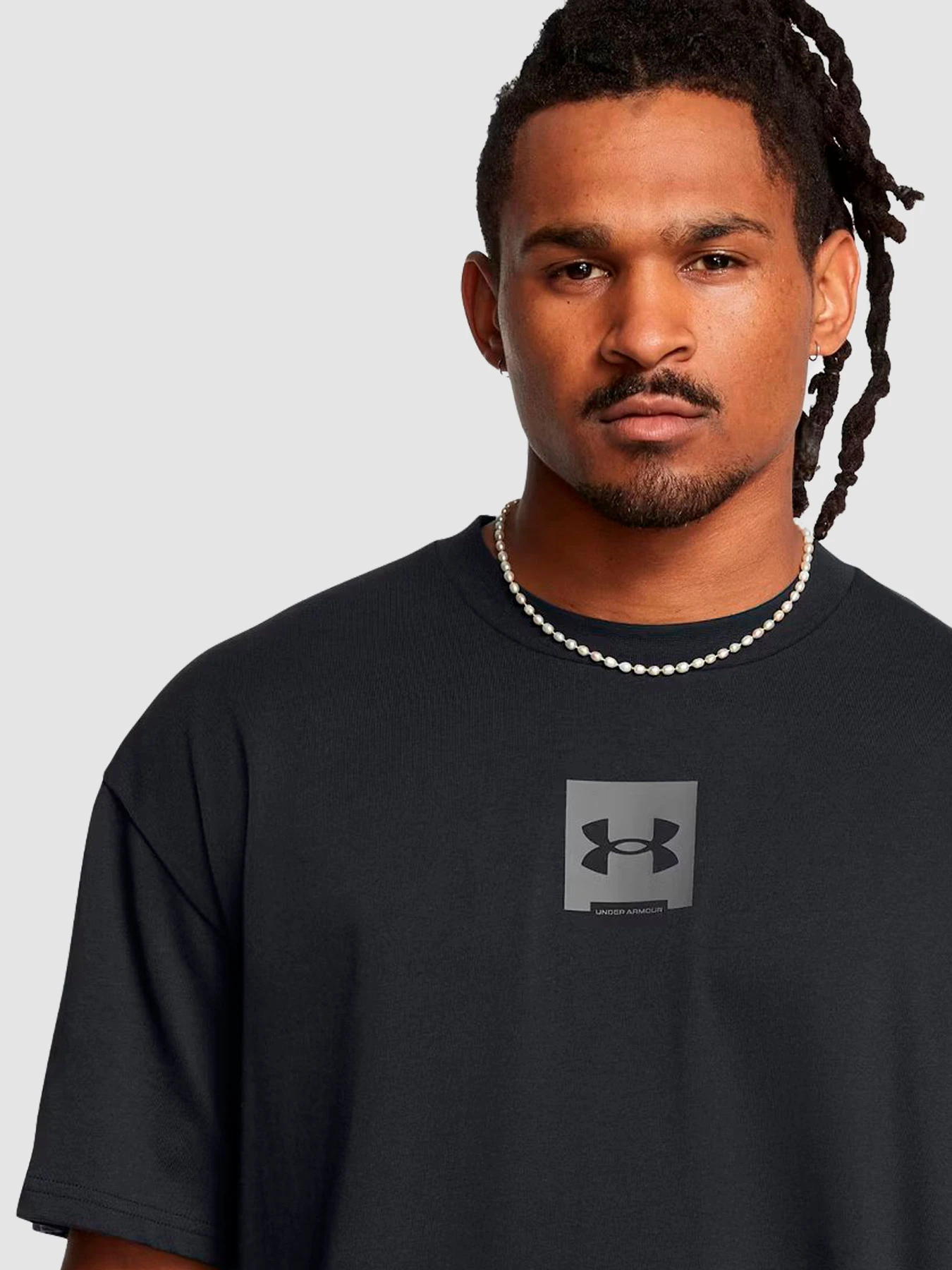 Футболки и поло Under Armour M Hw Os Sm Box Ss модель 1386803-001 Футболки и поло Under Armour M Hw Os Sm Box Ss модель 1386803-001 Фото