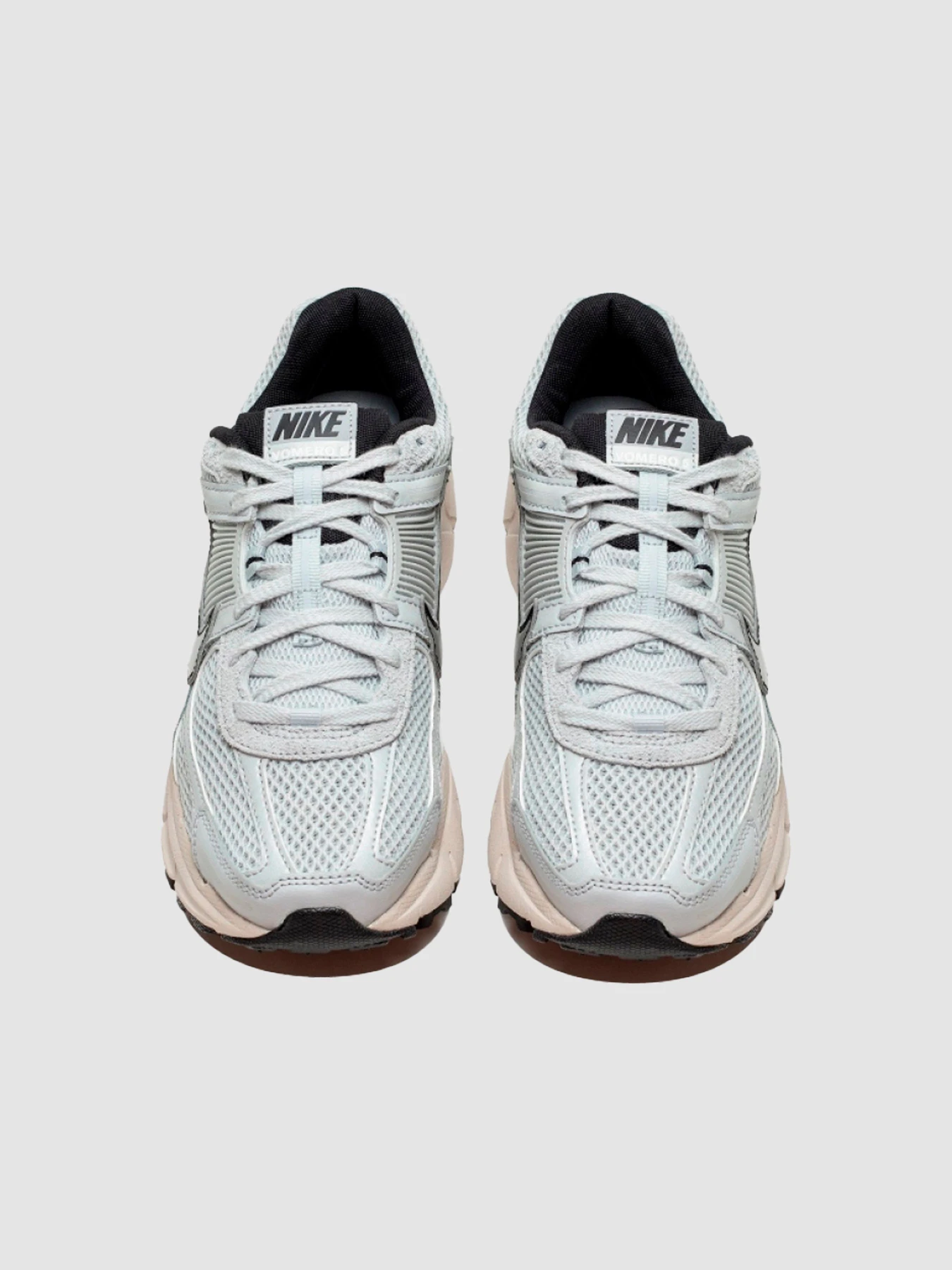 Кросівки NIKE КWmns Zoom Vomero 5 модель FN6742-002 Фото