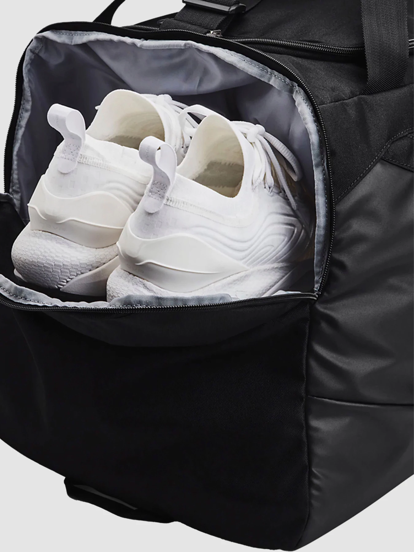 Сумки Under Armour Ua Undeniable 5.0 Duffle Lg 101L модель 1369224-001 Сумки Under Armour Ua Undeniable 5.0 Duffle Lg 101L модель 1369224-001 Фото