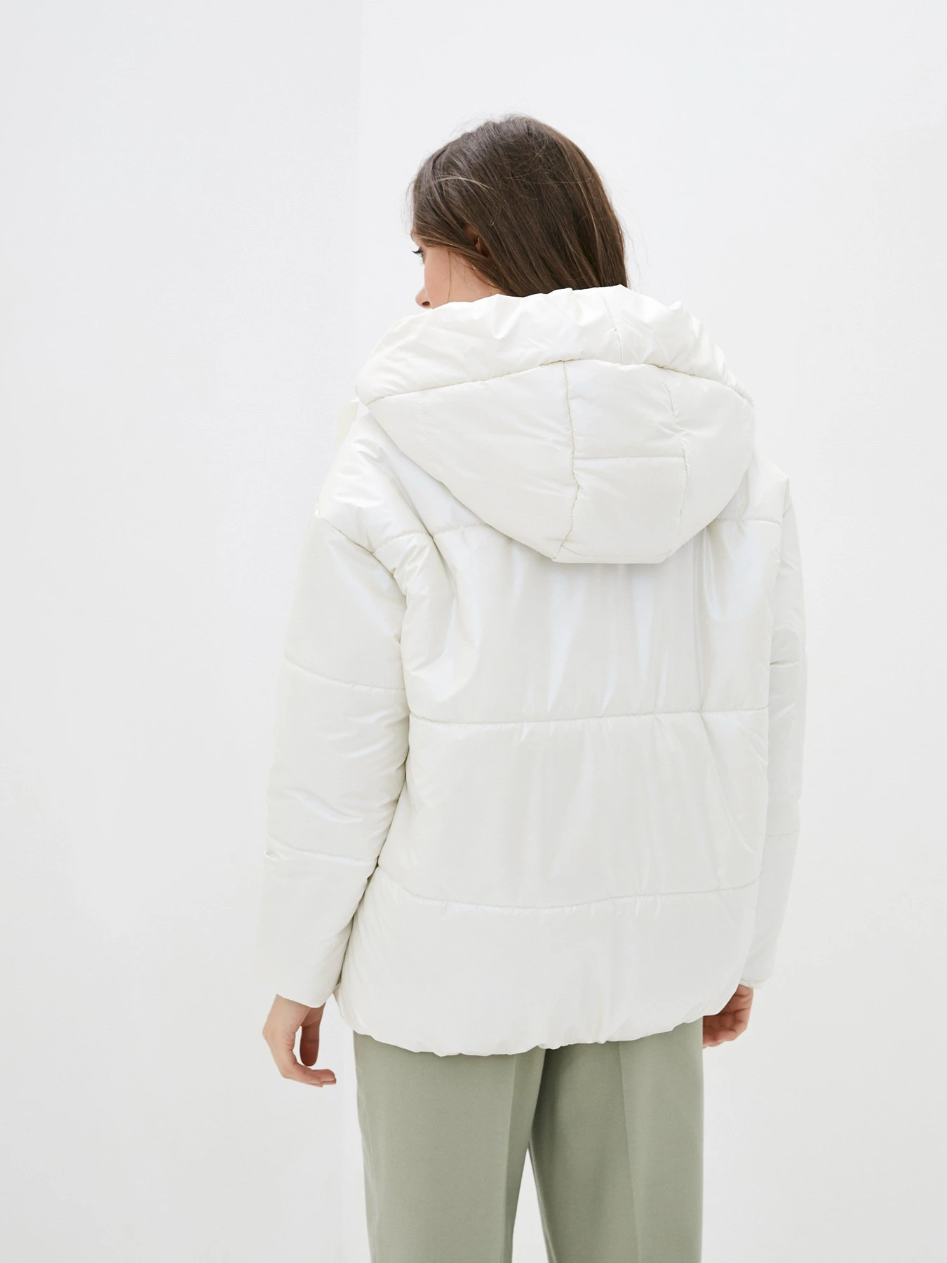 Куртки и дубленки ISSA Plus модель SA-310_milky Куртки и дубленки ISSA Plus модель SA-310_milky Фото