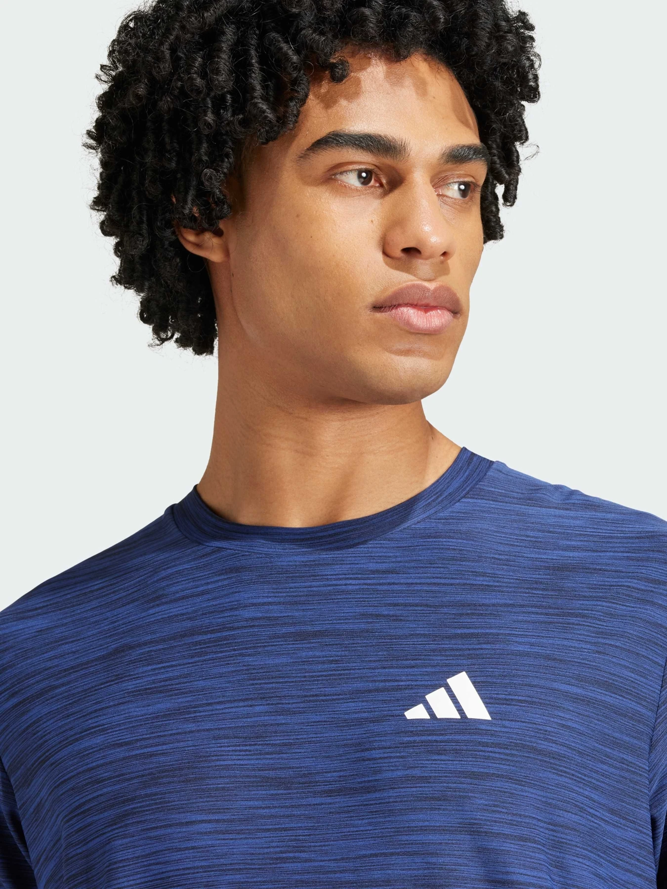 Футболки и поло Adidas модель IA3901 Футболки и поло Adidas модель IA3901 Фото
