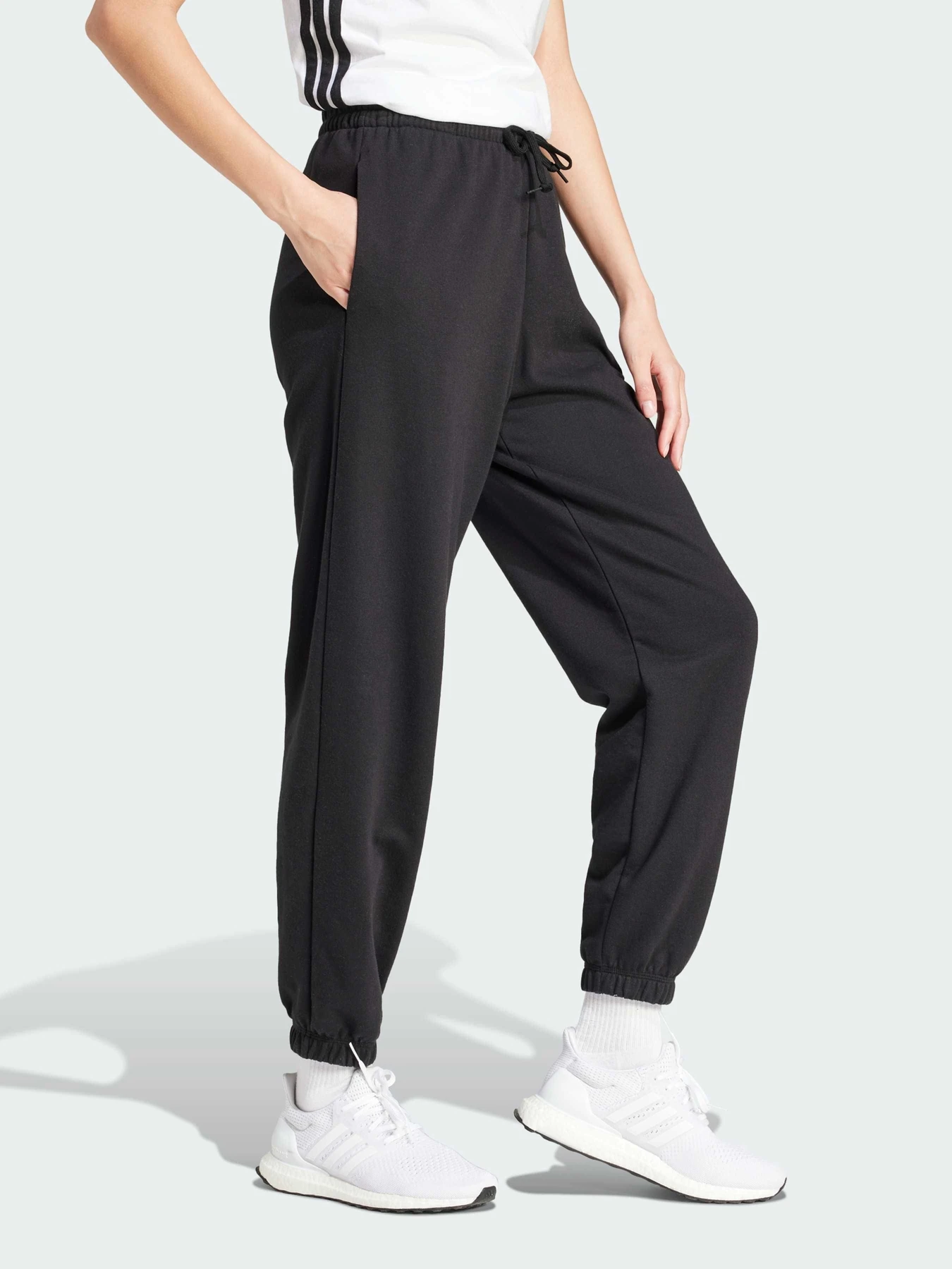Штани Adidas модель JD7999 Штани Adidas модель JD7999 Фото