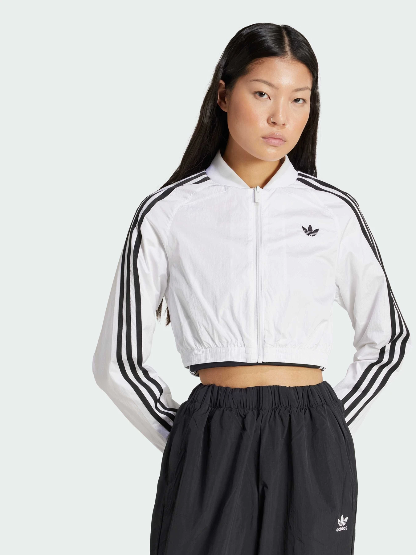 Худи и свитшоты Adidas Adicolor модель JD0265 Фото