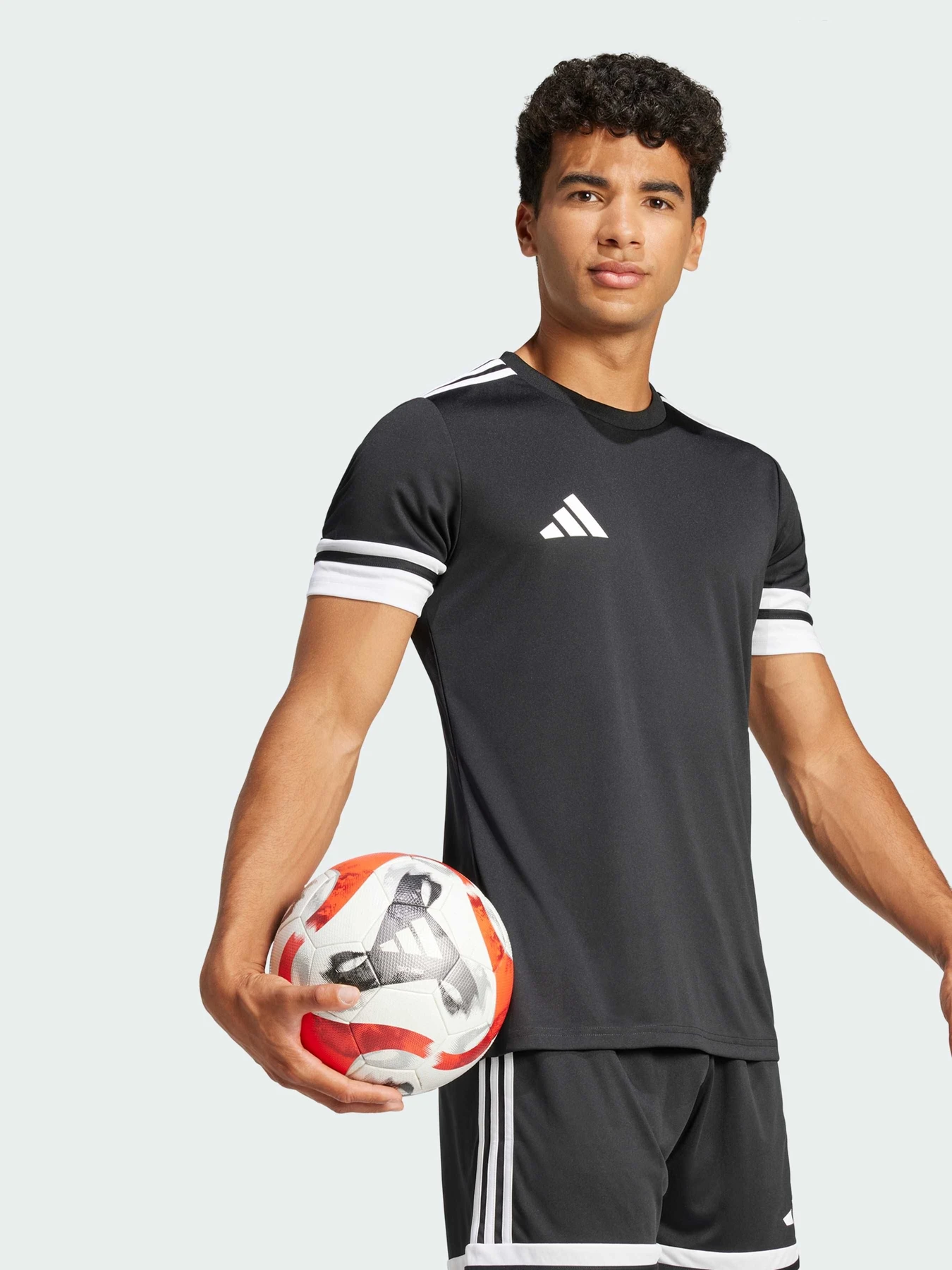 Футболки и поло Adidas модель JG5832 Футболки и поло Adidas модель JG5832 Фото