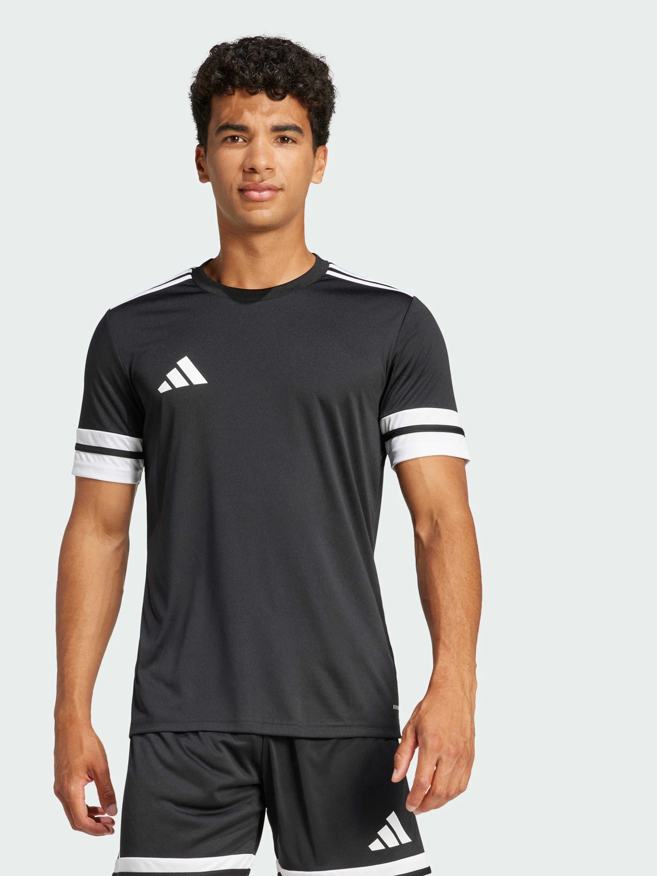 Футболки и поло Adidas модель JG5832 Футболки и поло Adidas модель JG5832 Фото