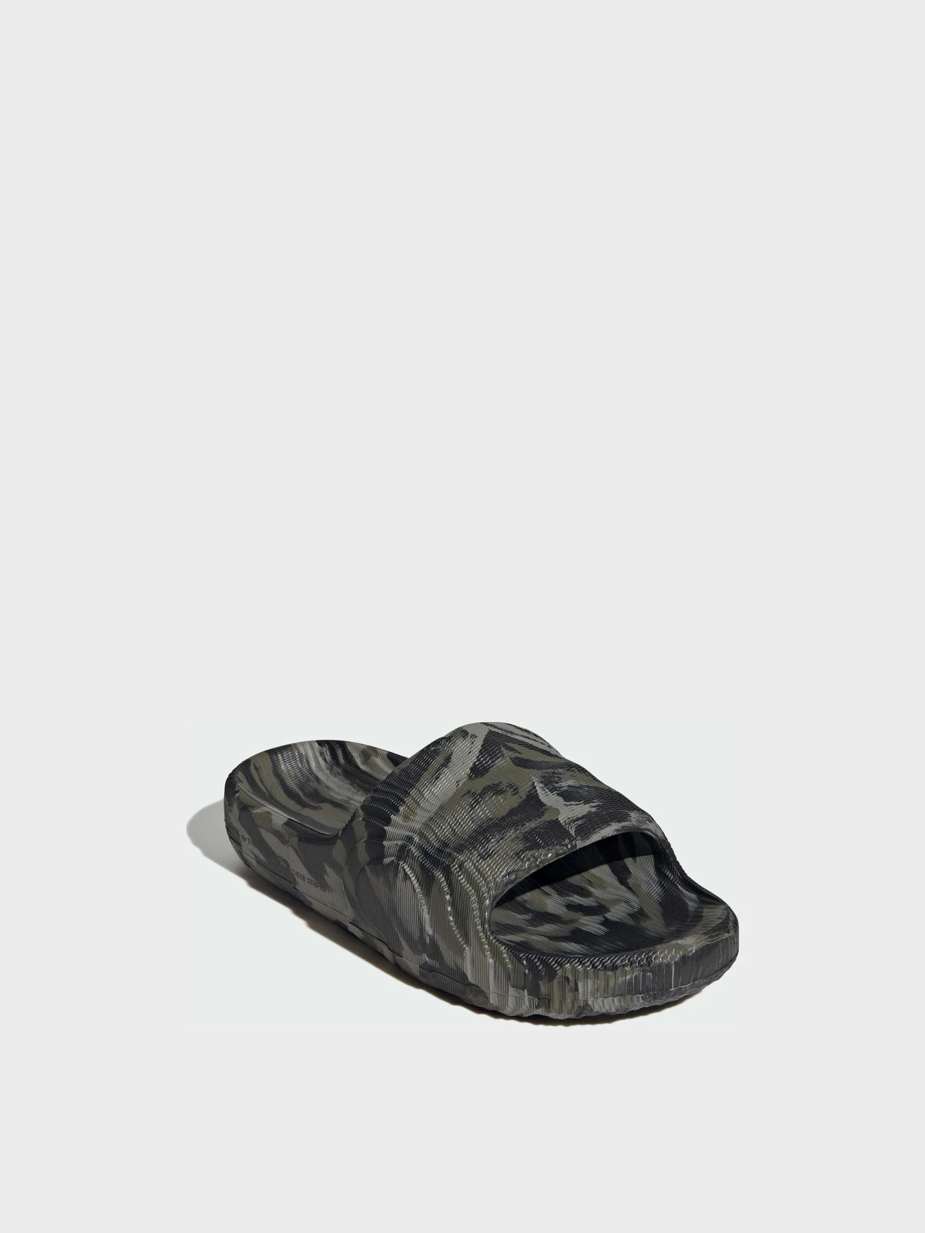 Шлёпанцы Adidas Adilette модель JH9697 Шлёпанцы Adidas Adilette модель JH9697 Фото