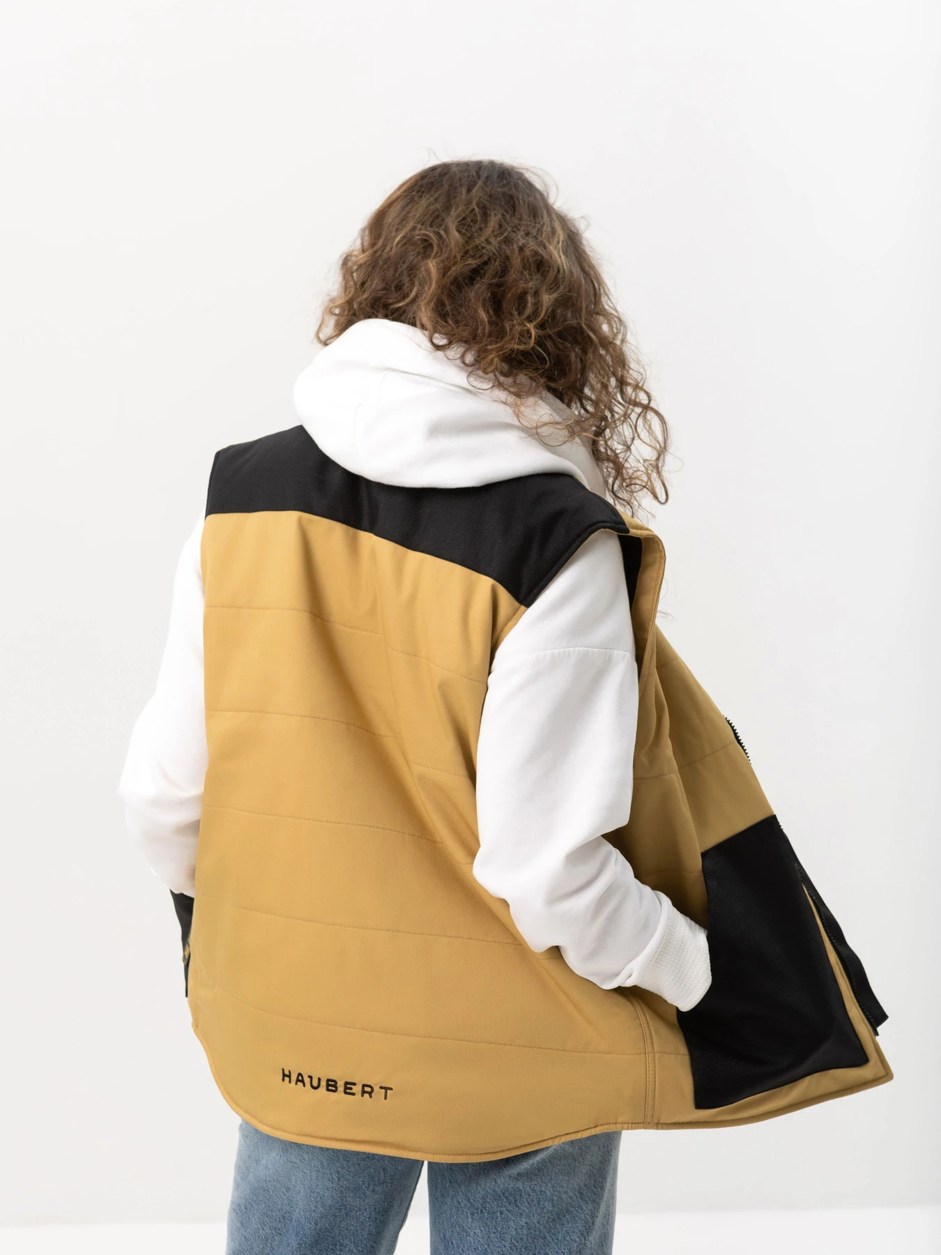 Куртки и дубленки HAUBERT модель 11730WE1 Куртки и дубленки HAUBERT модель 11730WE1 Фото