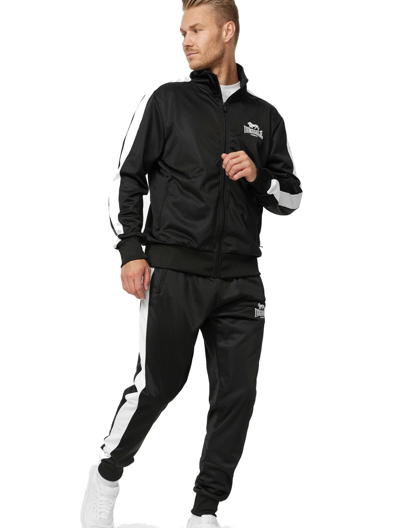 Костюмы Lonsdale Pember модель 113952 Костюмы Lonsdale Pember модель 113952 Фото