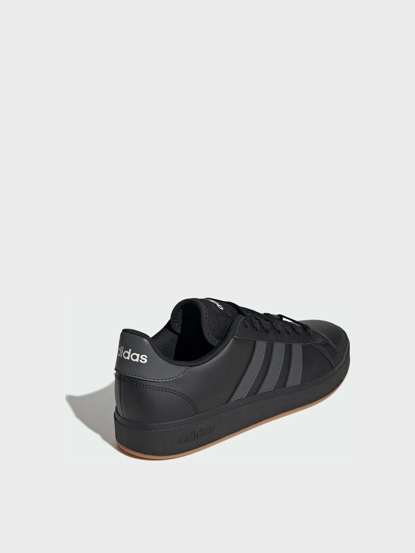 Кеды Adidas Grand Court модель JH9365 Кеды Adidas Grand Court модель JH9365 Фото