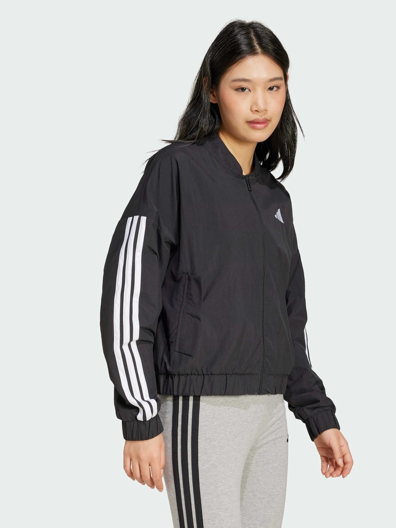 Куртки та дублянки Adidas модель JD5317 Фото