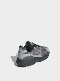 Кроссовки Adidas модель JI2628 Фото