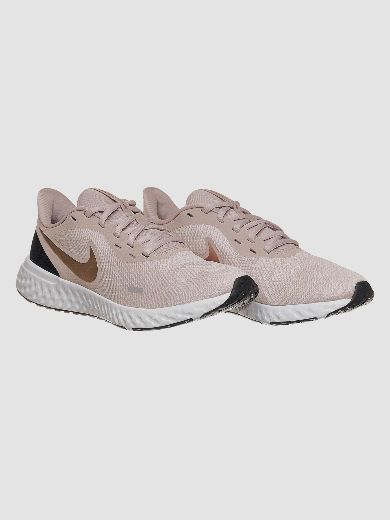 Кросівки NIKE Revolution 5 модель BQ3207-600 Кросівки NIKE Revolution 5 модель BQ3207-600 Фото