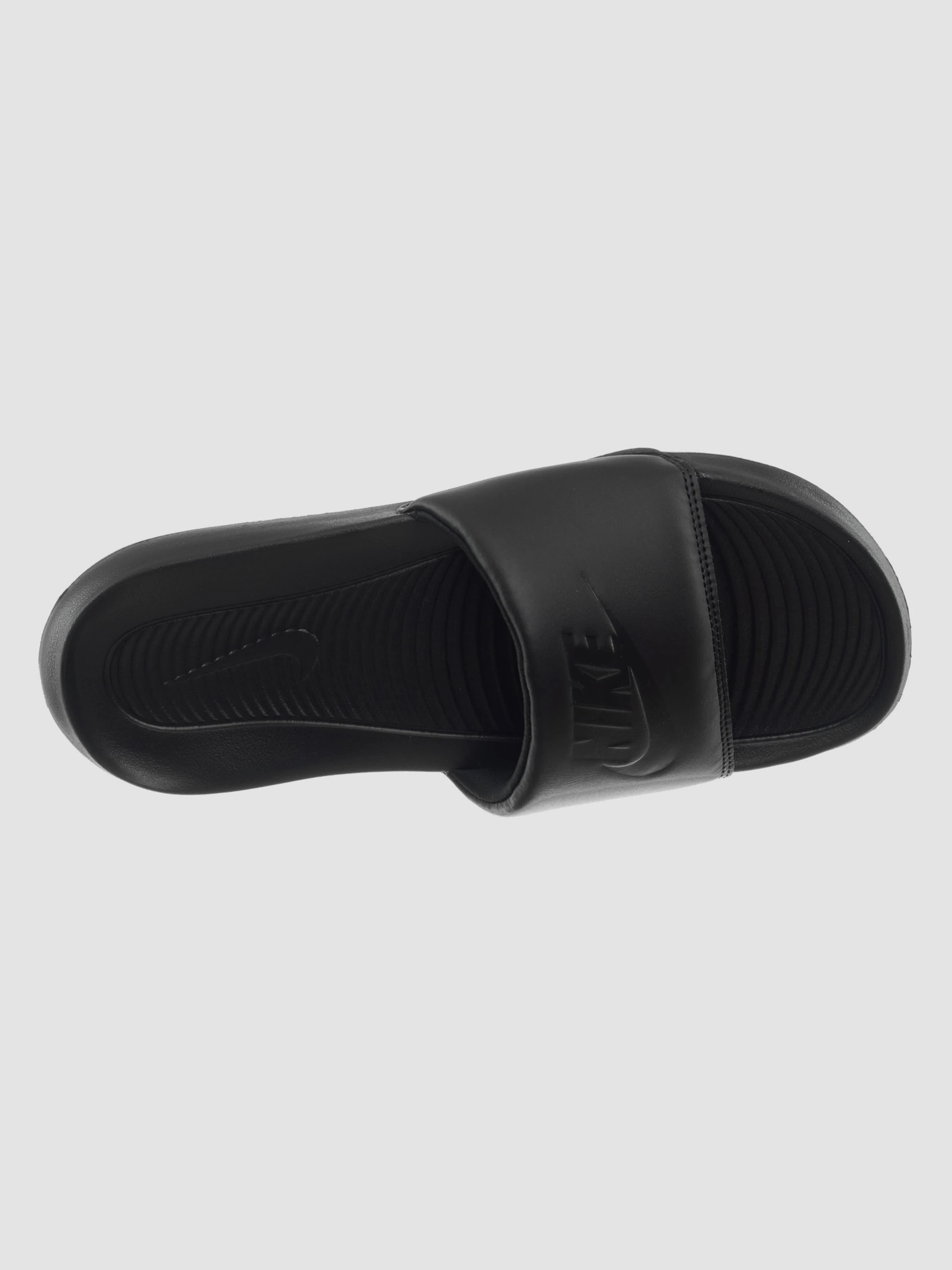 Чоловічі Шльопанці NIKE Victori One фото 2