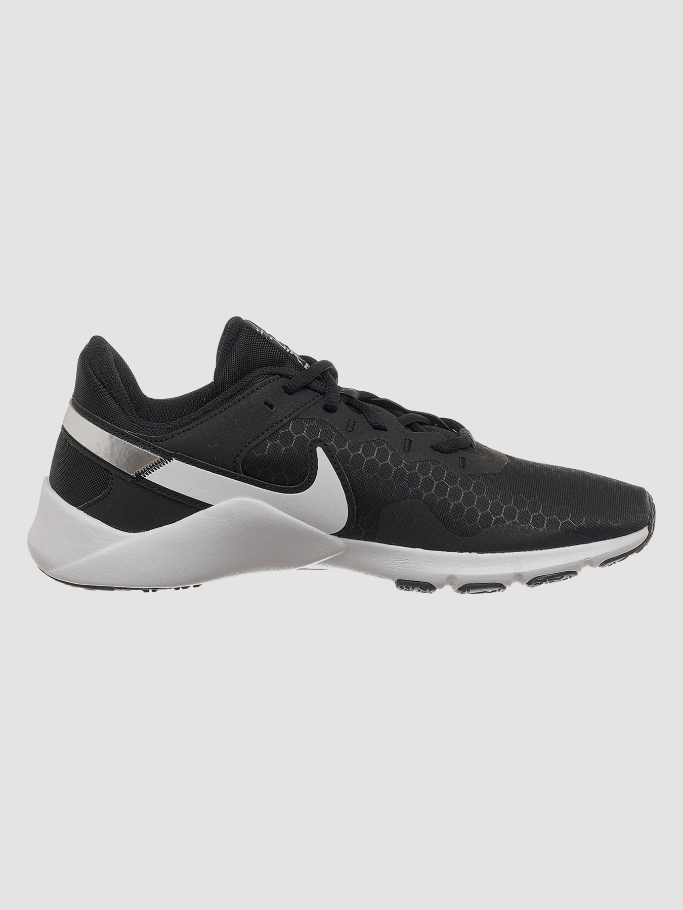 Кросівки NIKE Legend Essential 2 модель CQ9356-001 Фото