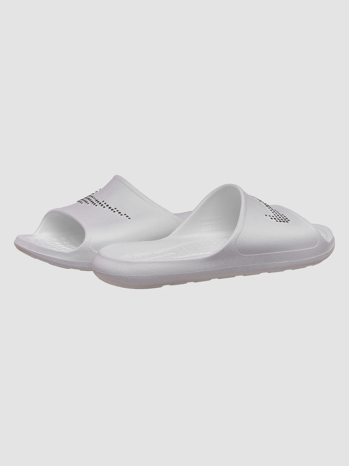 Шлёпанцы NIKE Victori One модель CZ5478-100 Шлёпанцы NIKE Victori One модель CZ5478-100 Фото