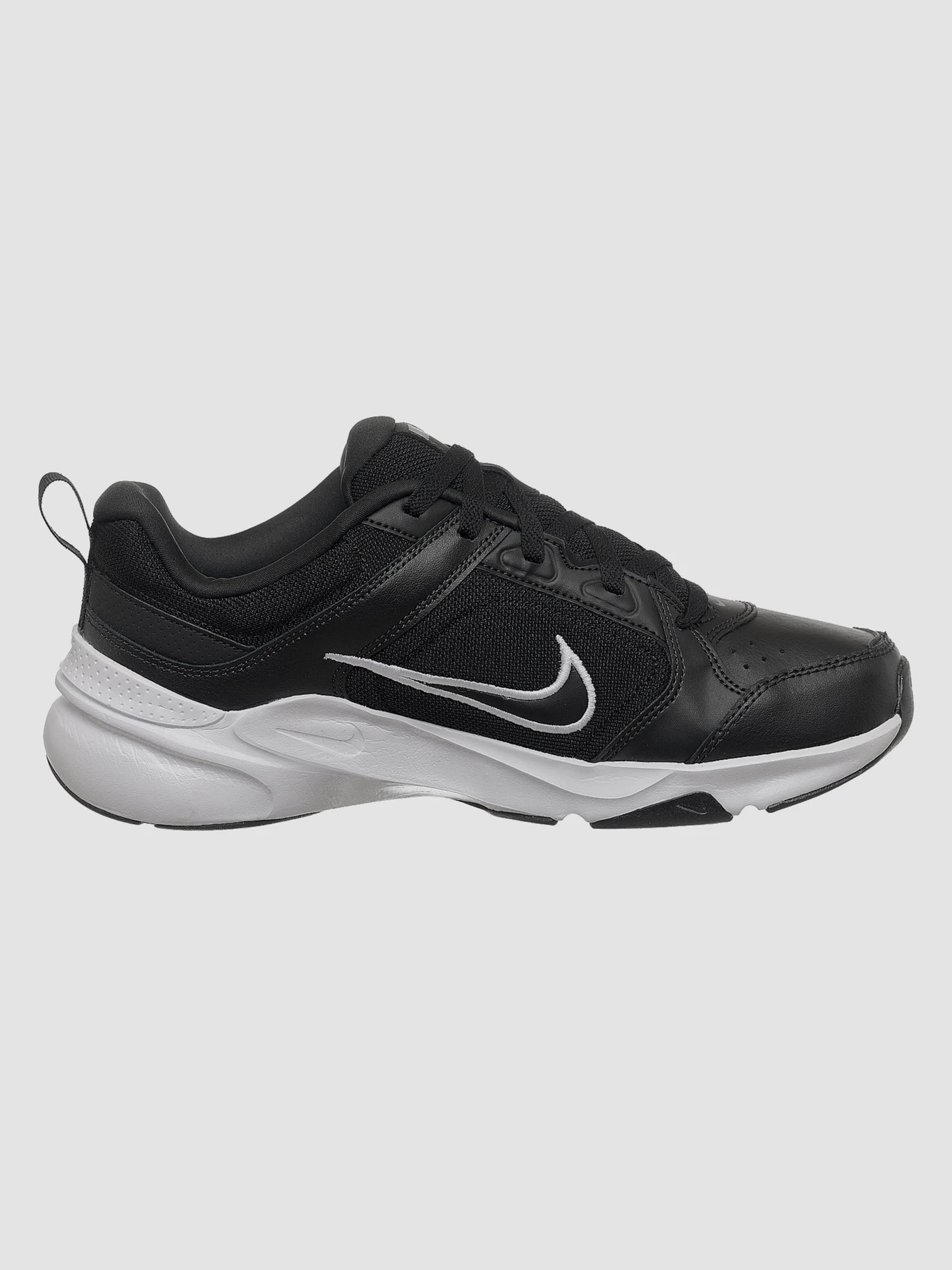 Кроссовки NIKE Defy All Day модель DJ1196-002 Фото