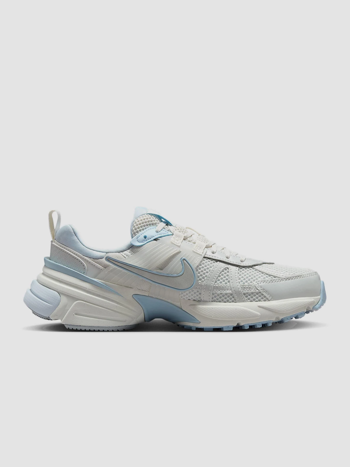 Кросівки NIKE V2k Run модель FD0736-009 Кросівки NIKE V2k Run модель FD0736-009 Фото