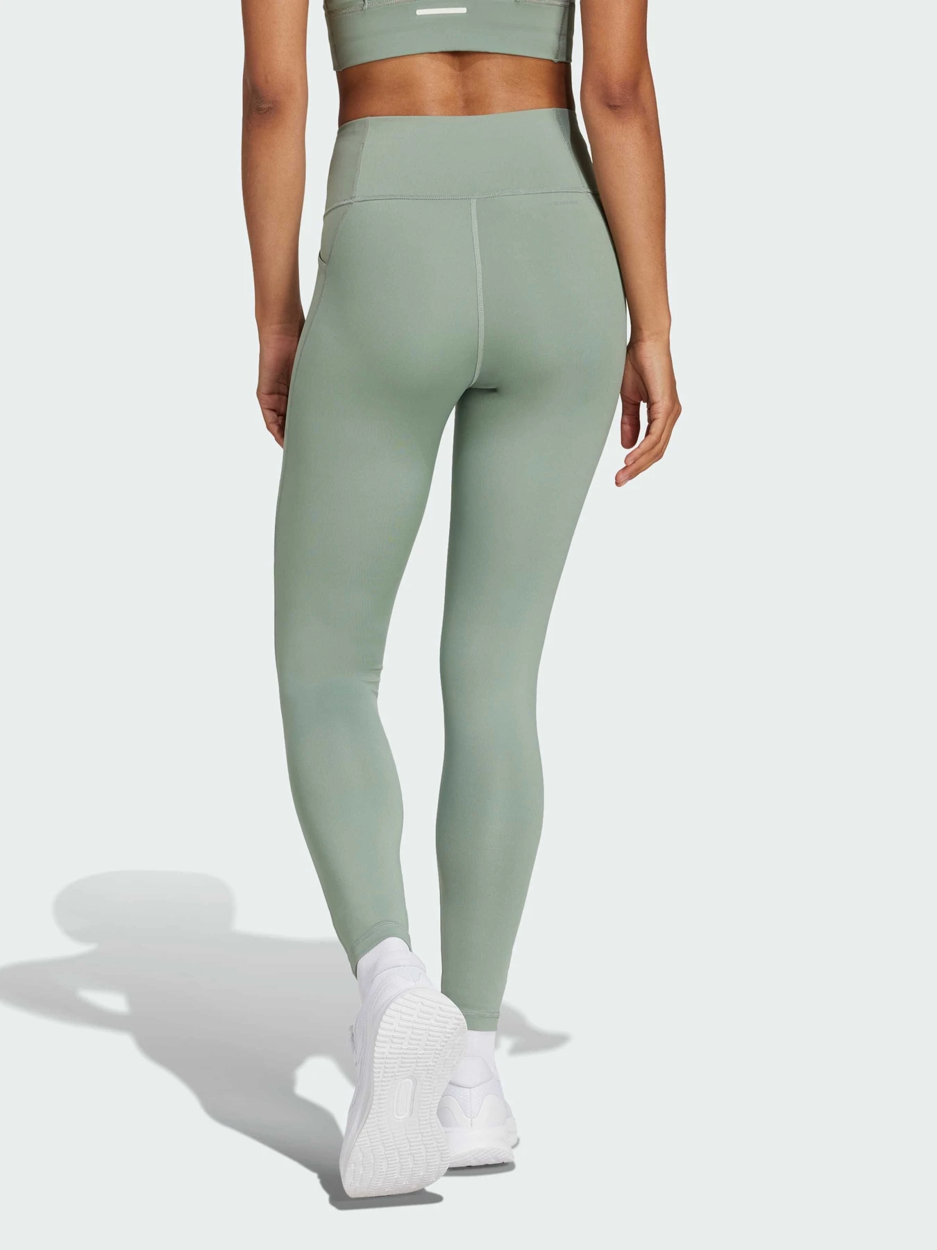 Брюки Adidas модель JJ3068 Брюки Adidas модель JJ3068 Фото