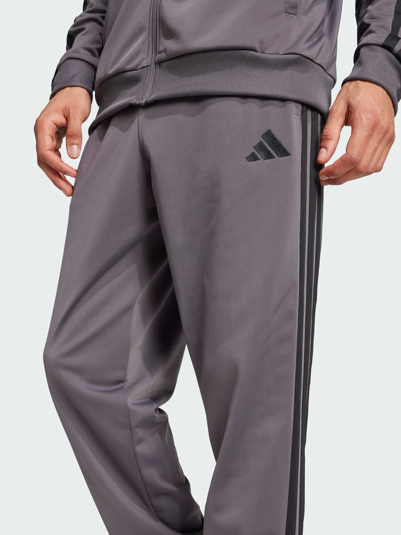 Костюми Adidas 3 Stripes модель JI8856 Костюми Adidas 3 Stripes модель JI8856 Фото