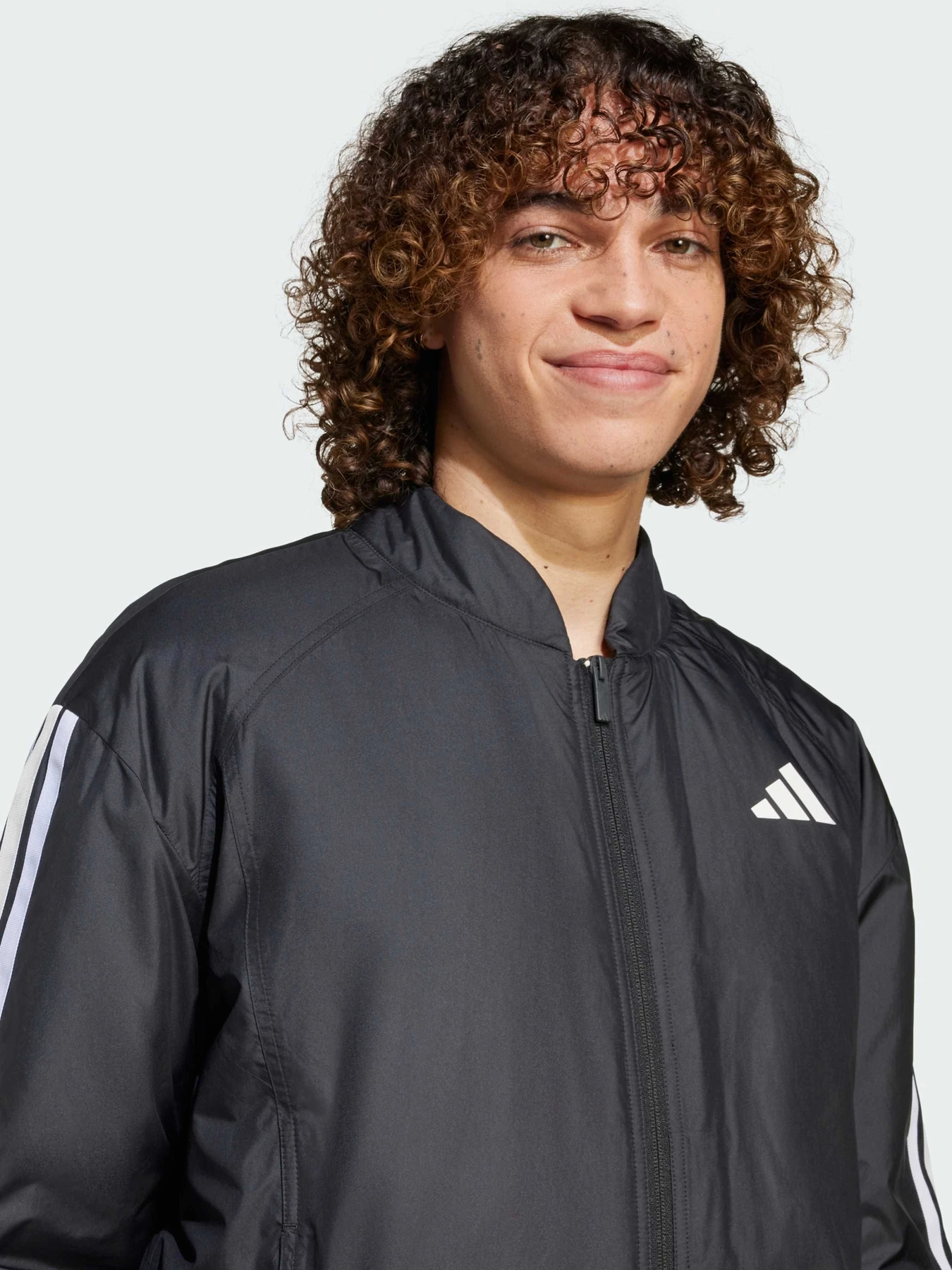 Куртки та дублянки Adidas модель JD1294 Фото