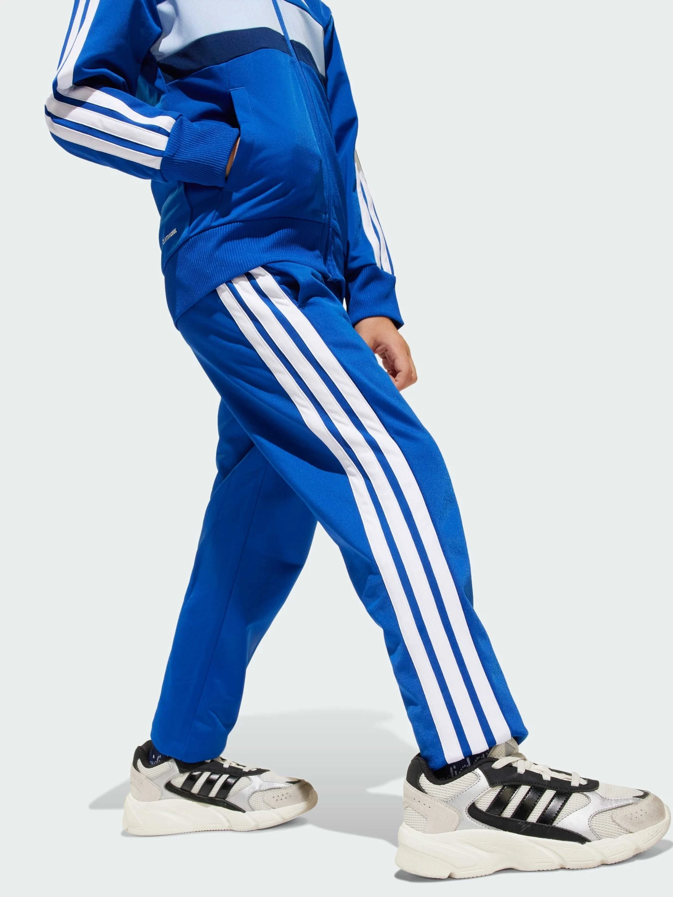 Костюмы Adidas модель JC7512 Фото