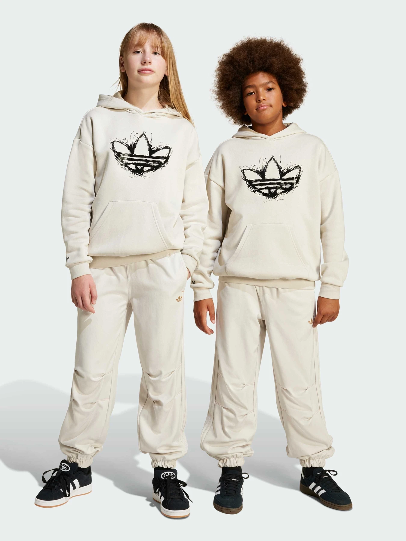 Брюки Adidas модель JC9073 Брюки Adidas модель JC9073 Фото