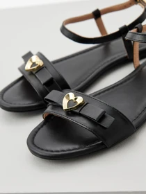 Сандалії Moschino модель JA16161G0MIE0000 Фото