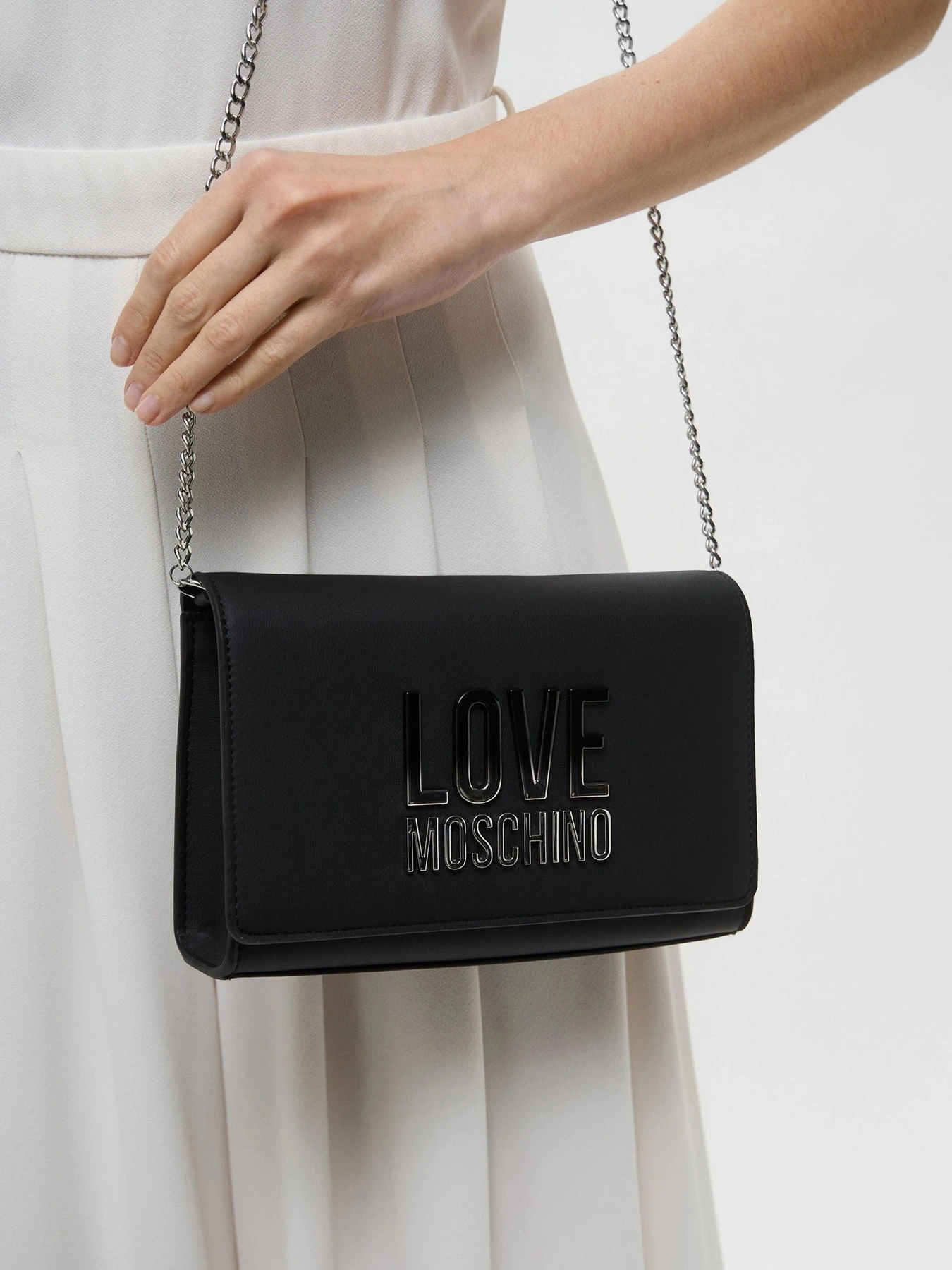 Сумки Moschino модель JC4260PP0MKD000B Фото