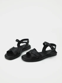Сандалії URBAN TRACE модель 024-098-1-1198-Black Фото