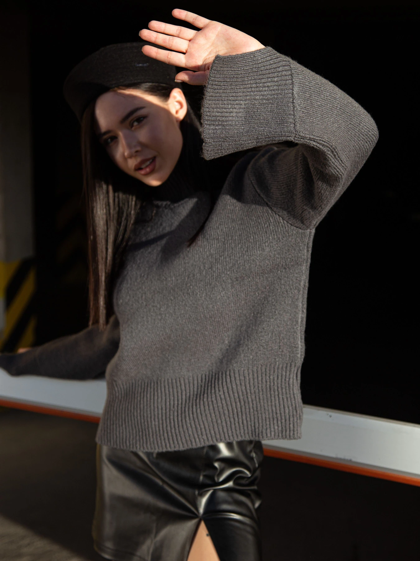 Худі та світшоти Famo модель KOF-231111_06 Худі та світшоти Famo модель KOF-231111_06 Фото