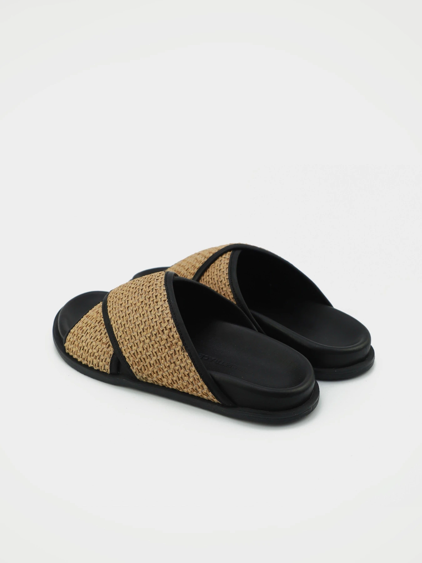 Шлёпанцы URBAN TRACE модель D27083-803-BLACK Фото