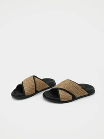 Шлёпанцы URBAN TRACE модель D27083-803-BLACK Фото