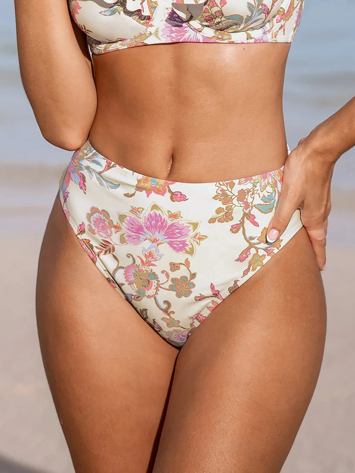 Одяг для пляжу Cupshe модель 76456 Одяг для пляжу Cupshe модель 76456 Фото