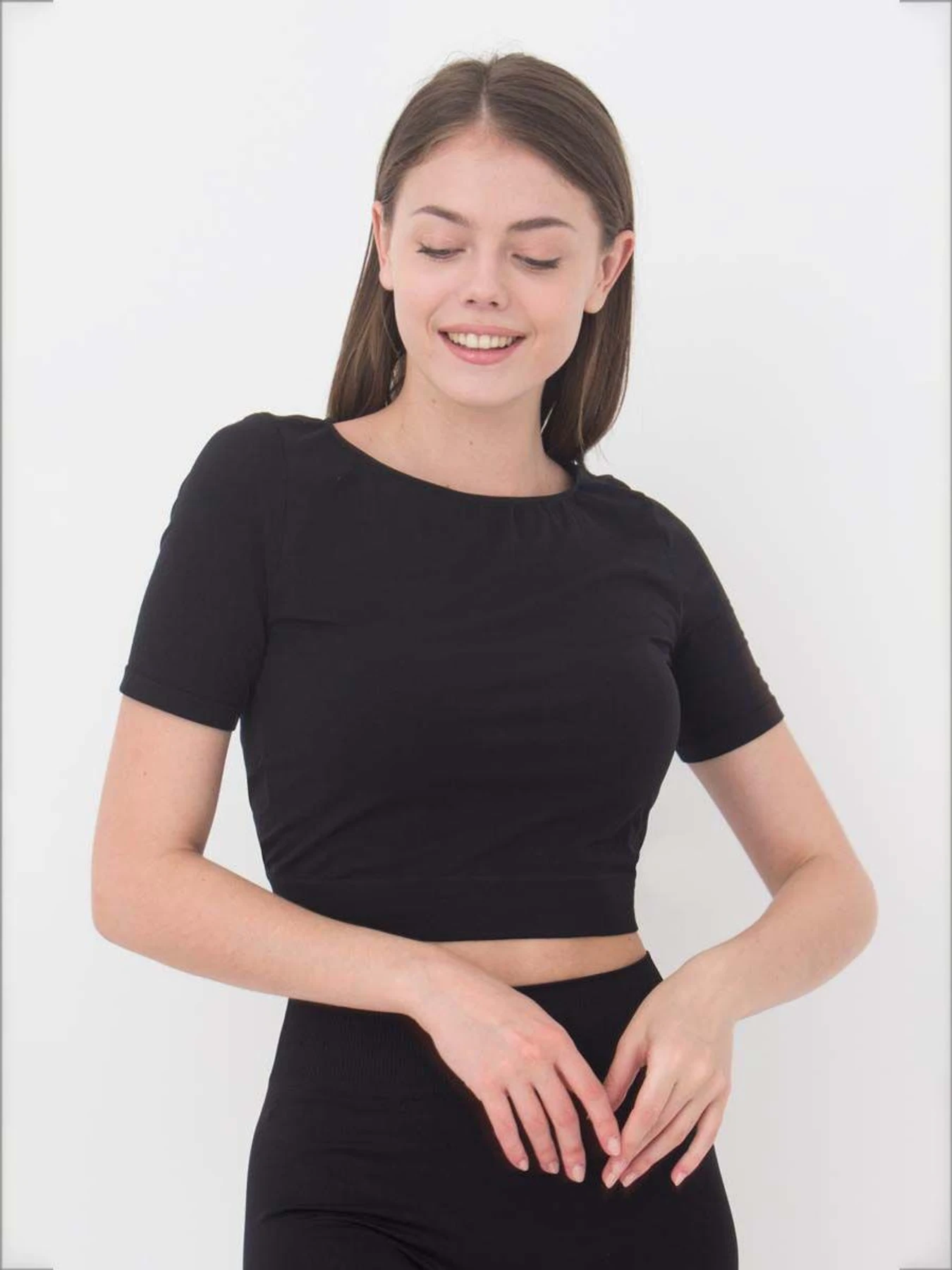 Футболки и поло Giulia crop t-shirt модель UP-00000403 Фото