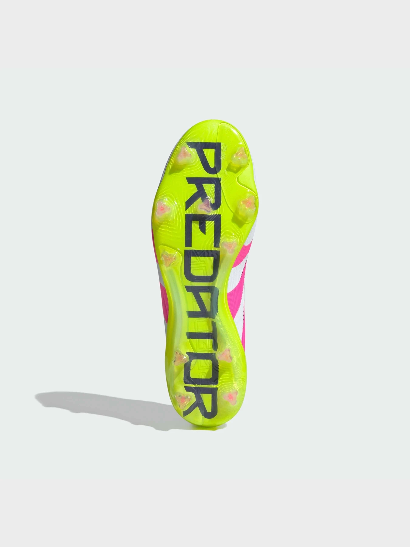 Кроссовки Adidas Predator модель ID3881 Кроссовки Adidas Predator модель ID3881 Фото