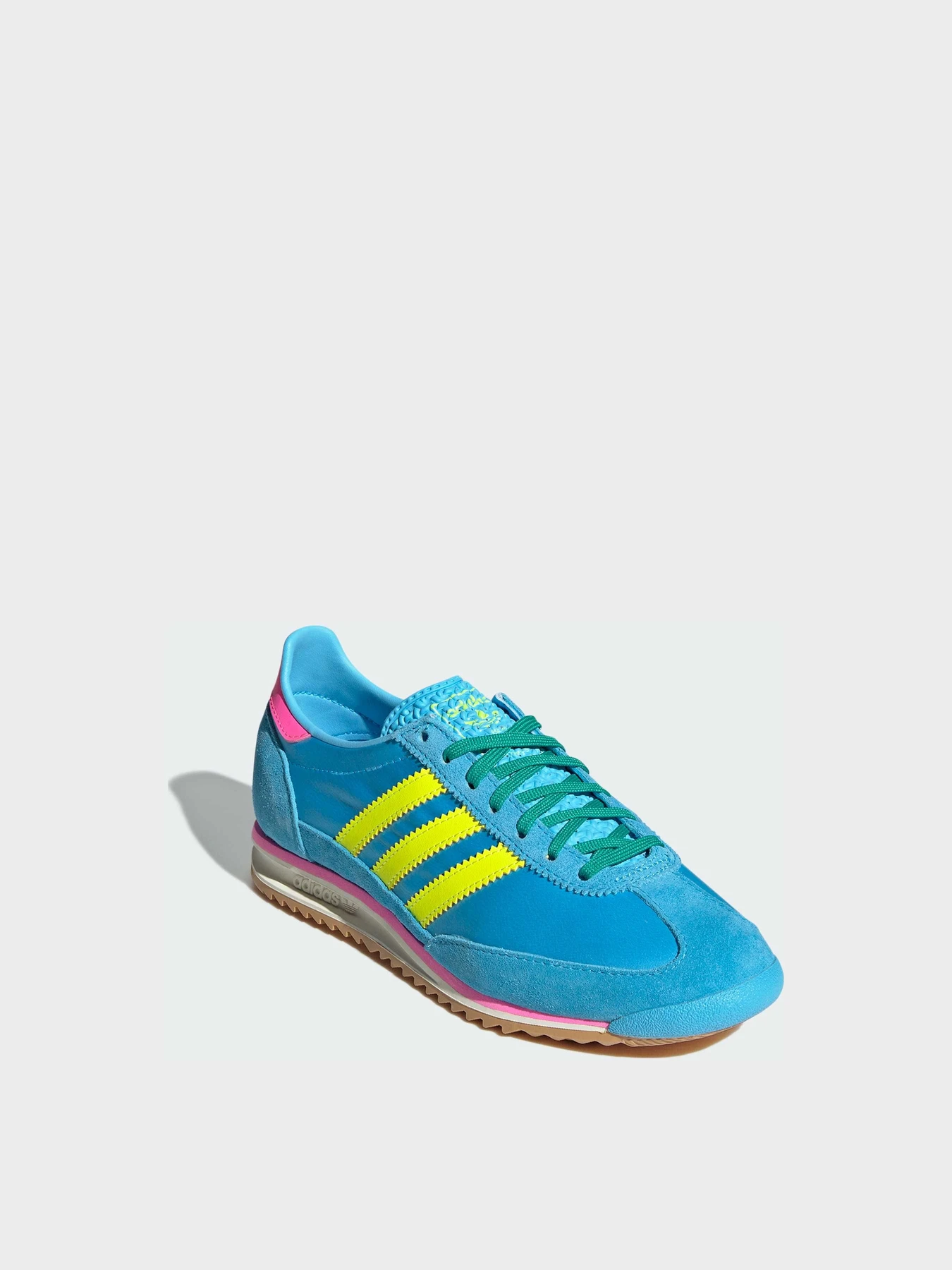 Кроссовки Adidas модель JI0196 Кроссовки Adidas модель JI0196 Фото