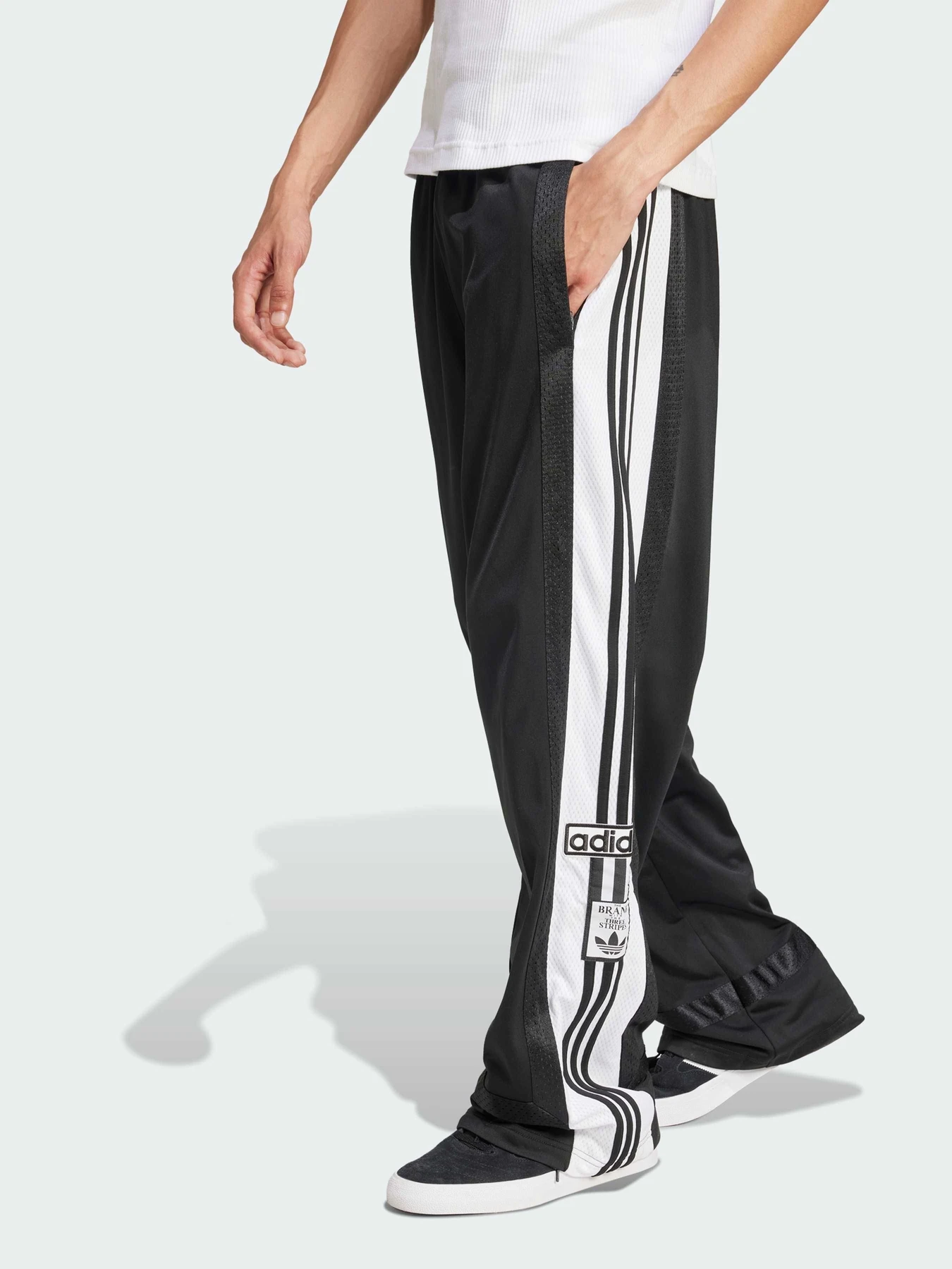 Брюки Adidas Adicolor модель JD4267 Фото