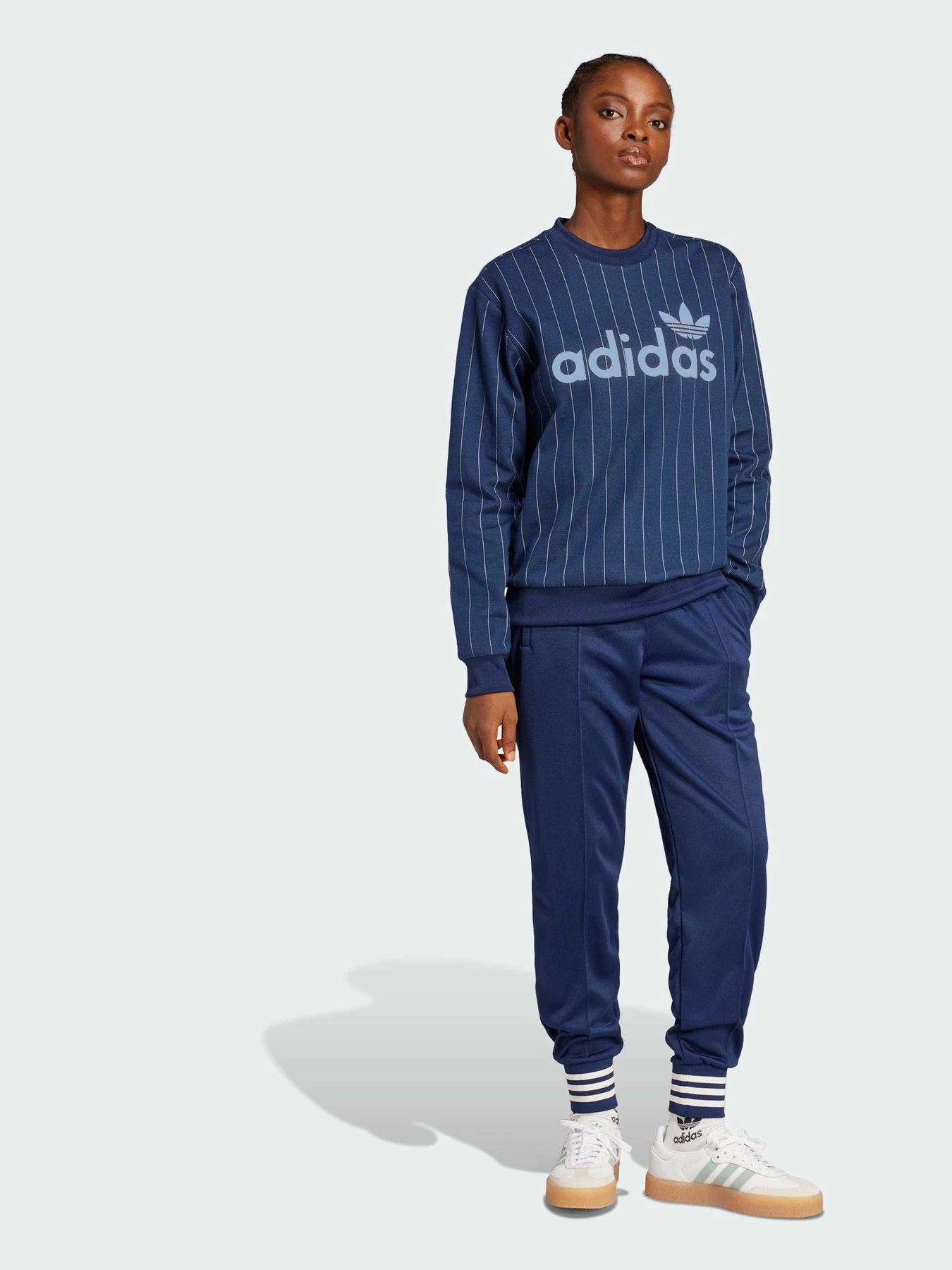 Худі та світшоти Adidas модель JJ3488 Фото