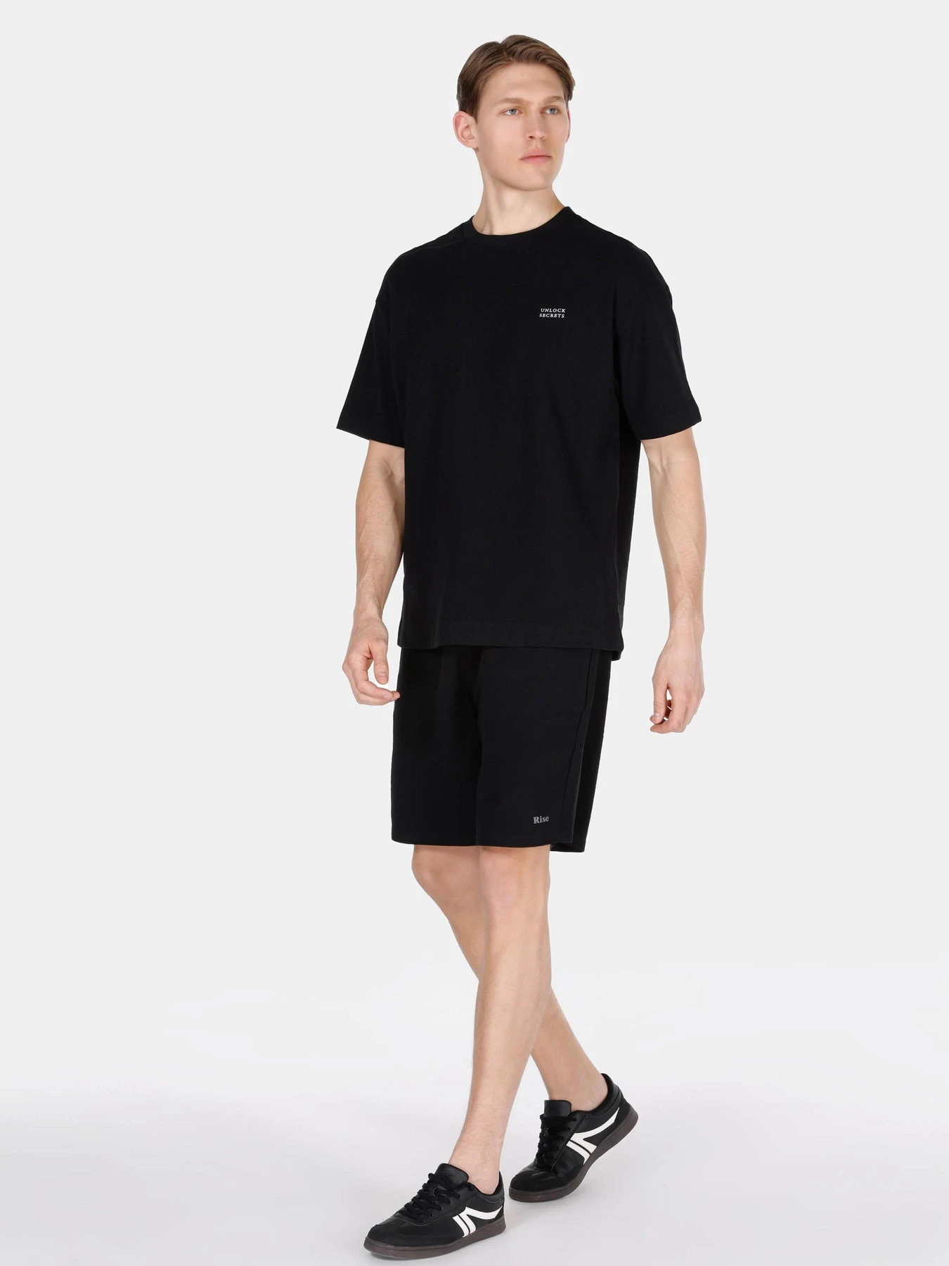 Шорты Colin’s модель CL1074155_Q1.V1_BLK Фото