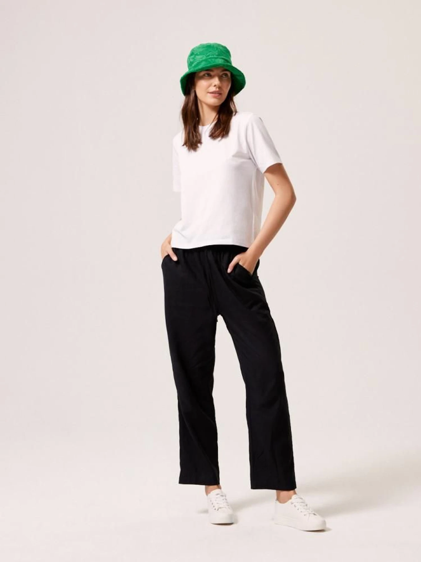 Брюки DIVERSE модель 10044598 Брюки DIVERSE модель 10044598 Фото