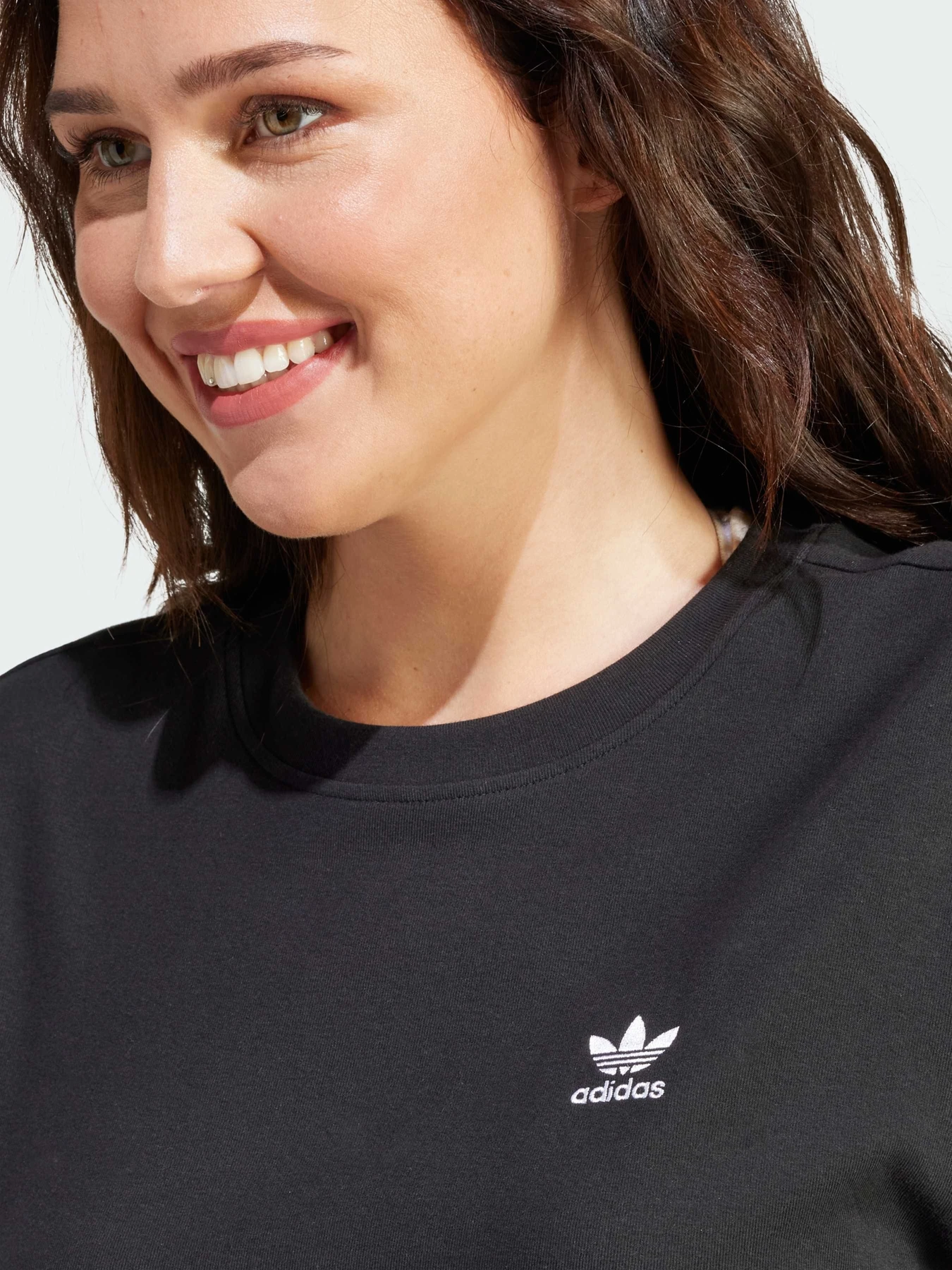 Сукні Adidas Adicolor модель IU2404 Фото