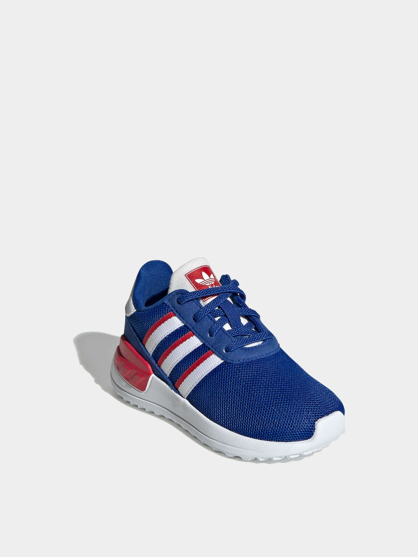 Кроссовки Adidas модель FW0588 Кроссовки Adidas модель FW0588 Фото