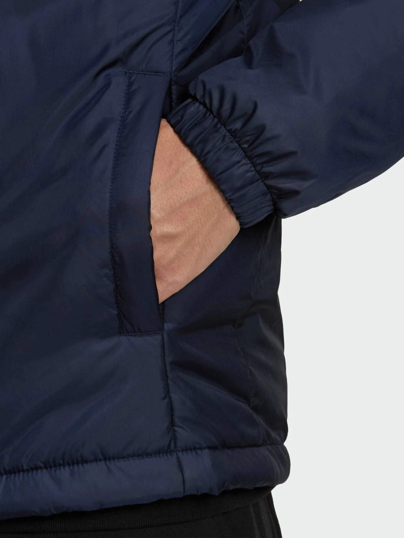 Куртки и дубленки Adidas модель GT9165 Фото